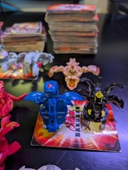 Bakugan Battle Brawlers Lot Of 14 W/ Cards