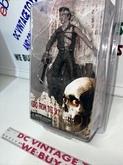 Evil Dead 2 7 Inch Figure SDCC 2012 – Hero From the Sky Ash (Black & White)
