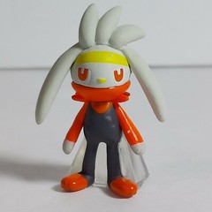 2019 Pokemon Scale World 1.5″ 1:20 Scale Raboot / Rabbifuto Mini Figure Bandai