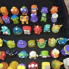 The Trash Pack 142 Mixed Figure Lot EUC No Duplicates Adult Owned Collector