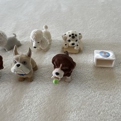 Vintage 1990 Puppy in My Pocket Dog Flocked Figures Lot of 8