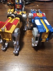 Vintage 1981 GB-36 Bandai Popy Voltron Lion Force Die-Cast Figure Incomplete