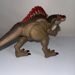 Jurassic World Extreme Chompin’ Spinosaurus Action Figure Huge Bite Movable Jaw
