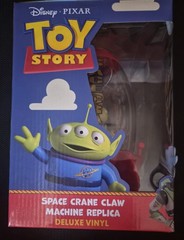 TOY STORY SPACE CRANE CLAW MACHINE REPLICA DLUXE 8 INCH VINYL FIGURE NIB