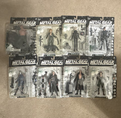 McFarlane Toys Metal Gear Solid Action Figure Set Boxed w/ Rifle Knife Pistol