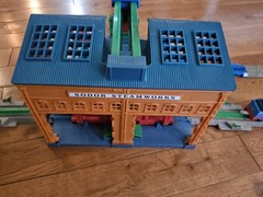 Thomas Sodor Steamworks Spin & Fix Trackmaster Train Set 2009 Hero of Rails