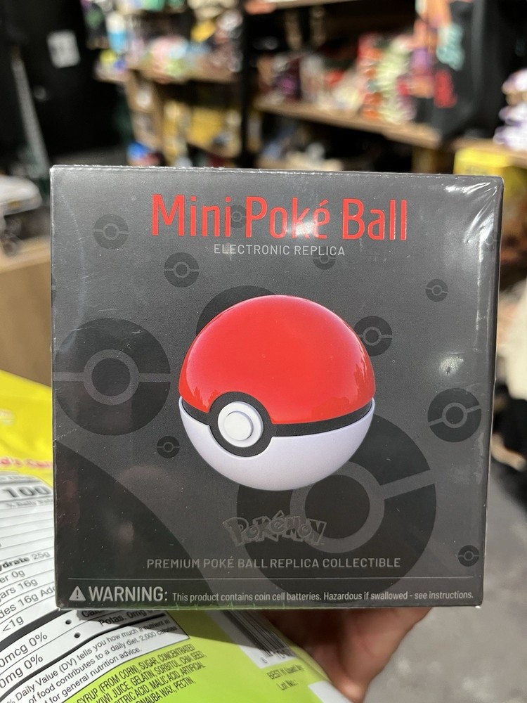 RARE Pokémon Electronic Die-cast Metal Pokeball Replica in Hand