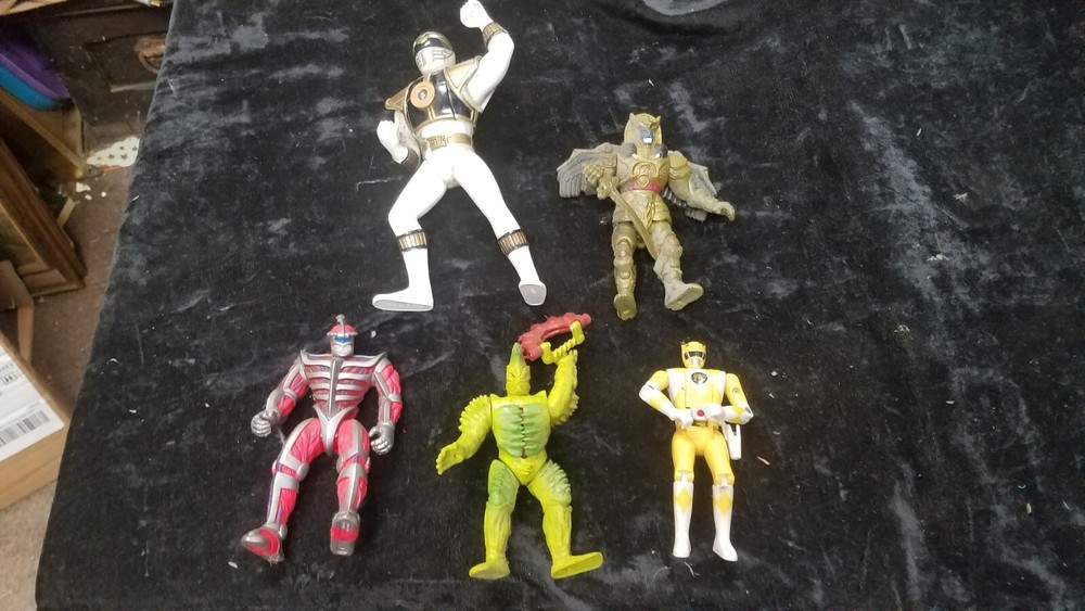 5 Vintage 1994 95 Mighty Morphin Power Rangers Figures White Evil Aliens Goldar