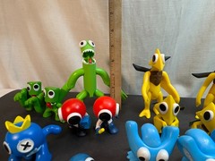 15x Rainbow Friends Figure Lot, PhatMojo / Roy & Charcle LLC (Roblox), All Shown