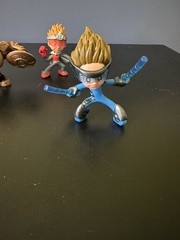 Lot of 5 Ninja Kidz Clubz Figures