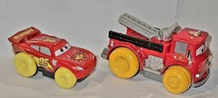 Disney Pixar Car Lot Of 2 Hydro Wheels Red Fire Truck & Lightning McQueen