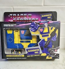TRANSFORMERS G1 BLASTER “BLOCKBUSTER” +STEELJAW Custom Toy figure in Custom box
