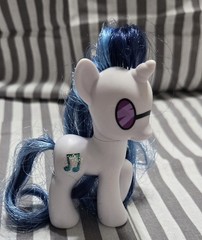 My Little Pony Hasbro MLP G4 3″ Brushable Vinyl Scratch DJ PON3 Unicorn 2010