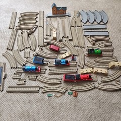 HIT TOYS Thomas The Train Trackmaster 2006 Mixed Track And Train Lot