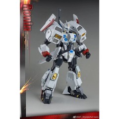 New in Stock Wonderful-Trans WT01 White Ronin Drift Action Figure Toy Movie Gift