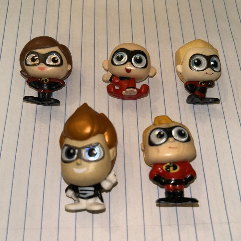 Disney Doorables Series 7 The Incredibles lot of 5 with Rare Syndrome and Dash