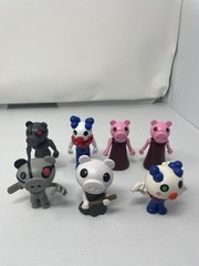 Piggy Roblox Action Figure Lot Robby, Zompiggy, Clowny, Memory, Phatmojo