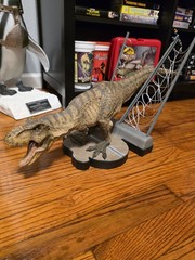 Chronicle Collectibles Jurassic Park Breakout T-Rex Statue