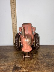 2005 Disney – Pixar | Cars | Tip & Toot Tipping Tractor | SOUND NOT WORKING READ