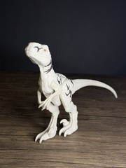 Mattel Jurassic World Hammond Collection Atrociraptor Ghost Raptor Action Figure