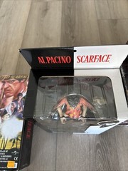 Mezco Toyz Scarface Tony Montana 10″ action figures featuring Al Pacino.
