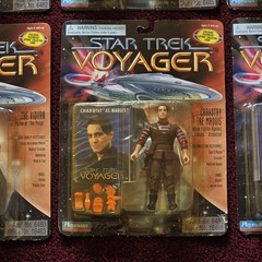 1995 Playmates Complete Set 15 Star Trek VOYAGER Action Figures MOC