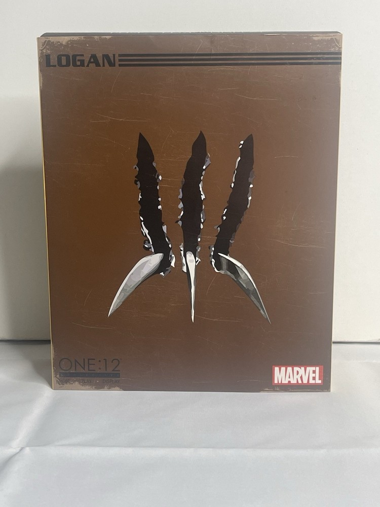 Mezco Toyz One:12 Logan Collectable Figure