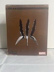 Mezco Toyz One:12 Logan Collectable Figure