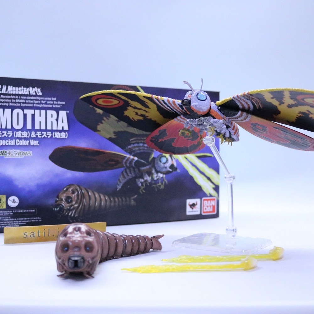 [USED] BANDAI S.H.MonsterArts Mothra Adults & Mothra Special Color Ver. Figure