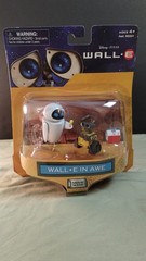 Thinkway Toys WALL-E & EVE In Awe Movie Scene Action Figure Set NEW