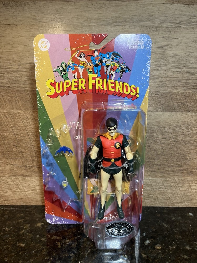 McFARLANE TOYS DC SUPER FRIENDS ROBIN PLATINUM EDITION!