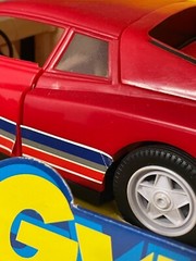 SUPER RARE MACGYVER Ferrari Testarossa GLASSLITE MISB 1993 1:18 scale