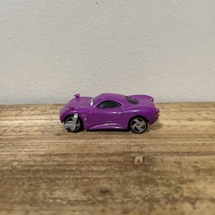 Mattel Disney Pixar Cars 2 Holley Shiftwell With Electroshock Device