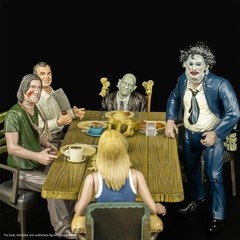 New TOTS The Texas Chainsaw Massacre Dinner Scene 5″ Figure Playset W/ 2 Figures