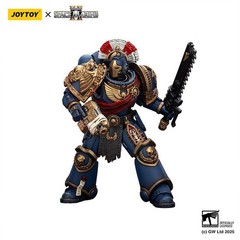 JOYTOY Warhammer 40K 1/18 Ultramarines Relic Secundus Armour with Artificer bolt