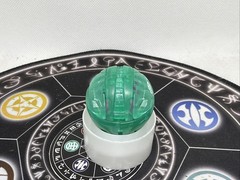 Bakugan Battle Brawlers B2 Ventus Translucent Dragonoid 870G VHTF