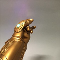 Thanos Infinity War Gauntlet w/LED Light Glove Adult Kid Size Avengers Toy