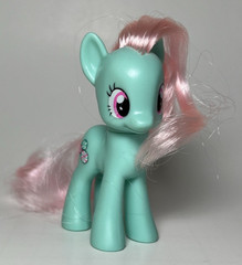My Little Pony MINTY G4 3″ Brushable Friendship Is Magic MLP