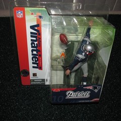 McFarlane 2004 Adam Vinatieri New England Patriots NFL series 10 (rookie piece)
