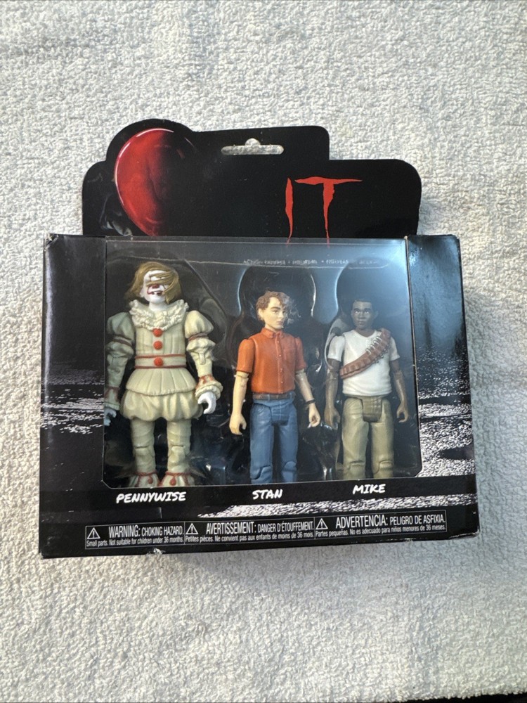 Funko IT Action Figure 3-Pack Pennywise Stan Mike Horror Stephen King Movie Read