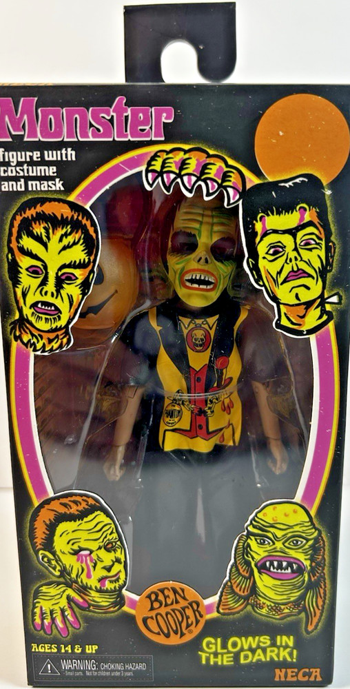 NECA: BEN COOPER Monster Costume, Mask & Bucket EX-05 PHANTOM – GLOW IN THE DARK
