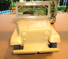 RARE 1967 Rat Patrol Jeep Desert Army Vehicle + Figures + Box + Accessories Marx