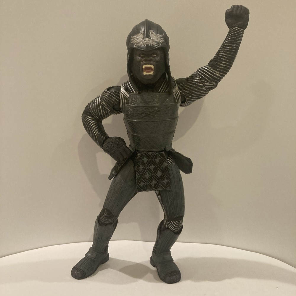 Hasbro Planet Of The Apes ATTAR Action Figure 7.5 Inch Black Silver Armor Helmet