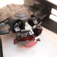 Disney store Kylo Ren’s TIE Fighter Ship Star Wars: The Last Jedi 11” w/ Trooper