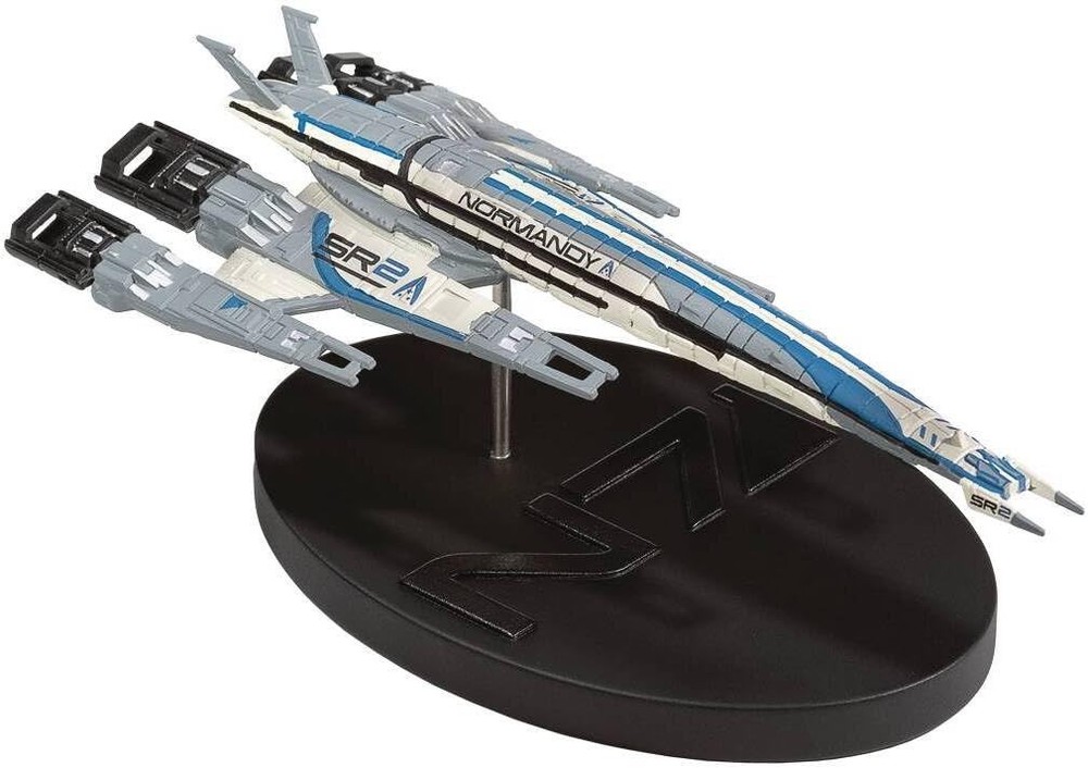 Mass Effect Alliance: Normandy SR2 (Remastered Version) Ship Replica, Multicolor