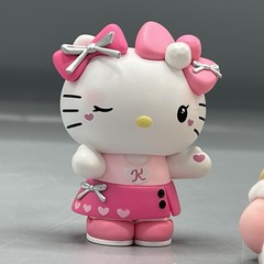 Set Of 4 Authentic Lil Peach Riot Sleepover Series & 1 Hello Kitty Figures