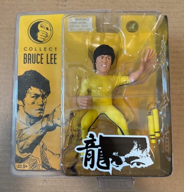 Bruce Lee Action Figure W/Nunchucks Round 5 Game Of Death Sealed NEW FREE SHIP