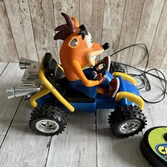 VINTAGE EZ TEC CRASH BANDICOOT REMOTE CONTROL CAR 2000 BATTERY TESTED WORKS