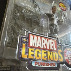 Marvel Legends Series IV Punisher and Punisher Error Nick Fury all w/ Comic