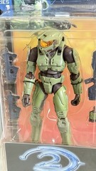 JOY RIDE STUDIOS HALO 2 SERIES 1 MASTER CHIEF W/BATTLE RIFLE & SMGs. NIB GENUIN